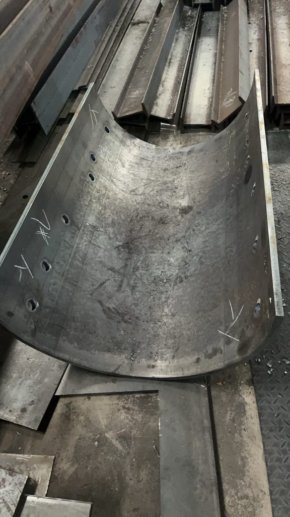 Large Arc Embedded Plate for Steel Structure Column Connection