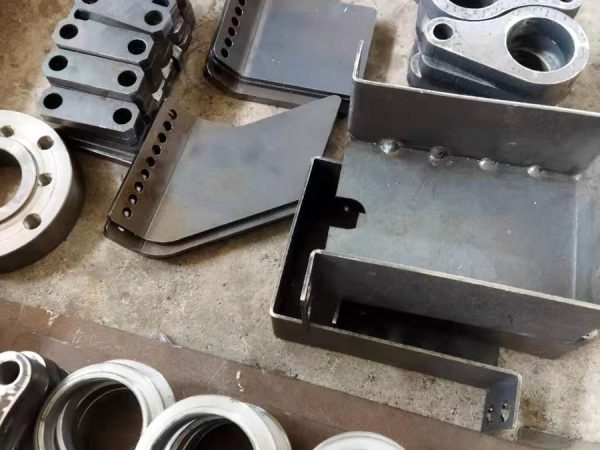 Bending & Spot Welding Steel Parts, Custom 2-hole Bent Connecting Brackets