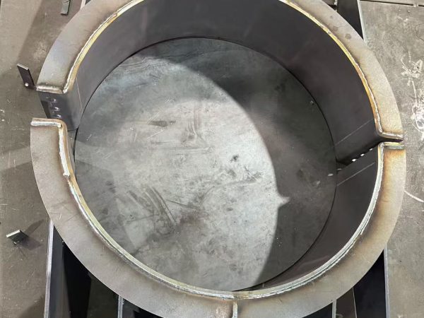 Large Welded Pipe Clamp, Heavy Duty Steel Hoop for Pipe Fixing