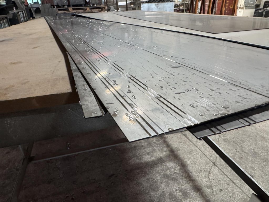 304 Stainless Steel Grooving & Bending, V-Groove Bend Decorative Components