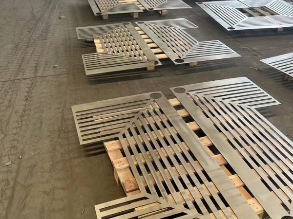 Stainless Steel Laser Cutting, Custom Stainless Steel Sheet Metal & Screen Components